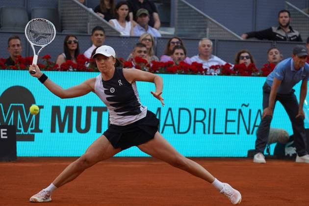 Iga Swiatek (POL) vs Aryna Sabalenka (BY) during the women s tennis final of the Mutua Madrid Open, Madrid May 06, 2023 Cordon Press