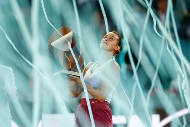 May 6, 2023, MADRID, MADRID, SPAIN: Aryna Sabalenka of Belarus celebrates with the trophy after winning against Iga Swiatek of Poland during the Singles Final Women match during Mutua Madrid Open 2023 celebrated at Caja Magica on May 06, 2023 in Madrid, Spain. MADRID SPAIN - ZUMAa181 20230506_zaa_a181_145 Copyright: xOscarxJ.xBarrosox