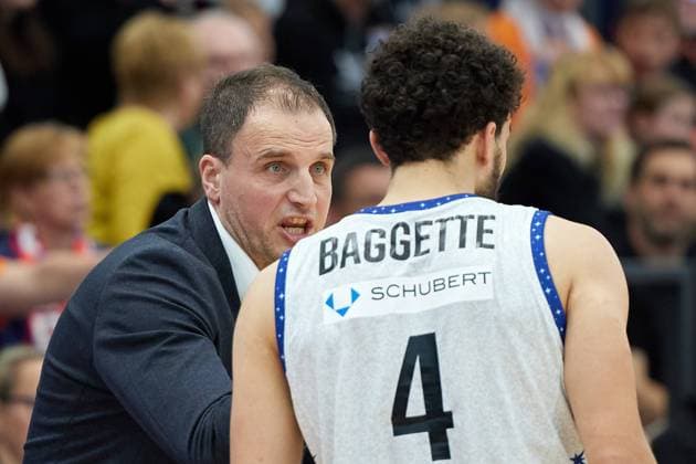 Nikola Markovic (Crailsheim, Head-Coach), Elias Baggette (Crailsheim, 4), Syntainics MBC vs. HARKO Merlins Crailsheim, Basketball, Maenner, 34. Spieltag, 2022 2023, 07.05.2023, Syntainics MBC vs. HARKO Merlins Crailsheim, Basketball, Maenner, 34. Spieltag, 2022 2023, 07.05.2023, Weissenfels