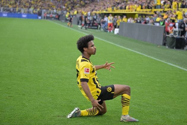 Sport Themen der Woche KW18 Sport Bilder des Tages 07.05.2023, xbrx, Fussball 1.Bundesliga, Borussia Dortmund - VfL Wolfsburg emspor, v.l. erzielt Tor zum 1:0, scores goal, Adeyemi, Karim (27 - Borussia Dortmund 09), Torjubel zum 1:0, celebrate goal (DFL DFB REGULATIONS PROHIBIT ANY USE OF PHOTOGRAPHS as IMAGE SEQUENCES and or QUASI-VIDEO) Dortmund *** 07 05 2023, xbrx, football 1 Bundesliga, Borussia Dortmund VfL Wolfsburg emspor, v l scores goal to 1 0, scores goal, Adeyemi, Karim 27 Borussia Dortmund 09 , goal celebration to 1 0, celebrate goal DFL DFB REGULATIONS PROHIBIT ANY USE OF PHOTOGRAPHS as IMAGE SEQUENCES and or QUASI VIDEO Dortmund