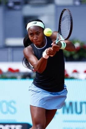 May 7, 2023, MADRID, MADRID, SPAIN: Coco Gauff of United States plays doubles with Jessica Pegula of United States against Beatriz Haddad Maia of Brazil and Victoria Azarenka of Belarus during the Doubles Final Women match during Mutua Madrid Open 2023 celebrated at Caja Magica on May 07, 2023 in Madrid, Spain. MADRID SPAIN - ZUMAa181 20230507_zaa_a181_099 Copyright: xOscarxJ.xBarrosox