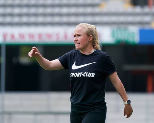Wolfsburg, Germany, April 23rd 2023: Headcoach of SC Freiburg Theresa Merk during the Flyeralarm Frauen-Bundesliga football match between SC Freiburg and SV Werder Bremen at Dreisamstadion in Freiburg, Germany. (Daniela Porcelli SPP) Copyright: xDanielaxPorcellix xSPPx spp-en-DaPoSp-20230507-DP206730