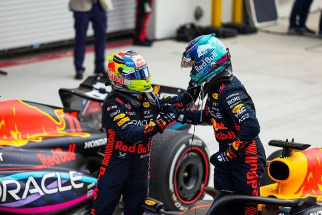 01 VERSTAPPEN Max (nld), Red Bull Racing RB19, 11 PEREZ Sergio (mex), Red Bull Racing RB19, celebrating during the Formula 1 Crypto.com Miami Grand Prix 2023, 5th round of the 2023 Formula One World Championship, WM, Weltmeisterschaft from May 05 to 07, 2023 on the Miami International Autodrome, in Miami Gardens, Florida, United States of America - F1 - MIAMI GRAND PRIX 2023 - RACE DPPI Panoramic  20230507_GOOD8880