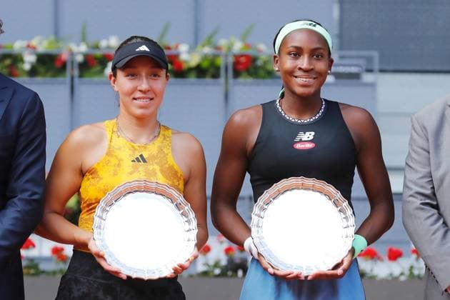 (L-R) Jessica Pegula, Coco Gauff (USA), MAY 7, 2023 - Tennis : Gauff and Pegula holds the runner-up s plate at the award ceremony of doubles final match against Victoria Azarenka and Beatriz Haddad Maia on the WTA, Tennis Damen 1000 tournaments Mutua Madrid Open tennis tournament at the Caja Magica in Madrid, Spain. Noxthirdxpartyxsales  (217897481)