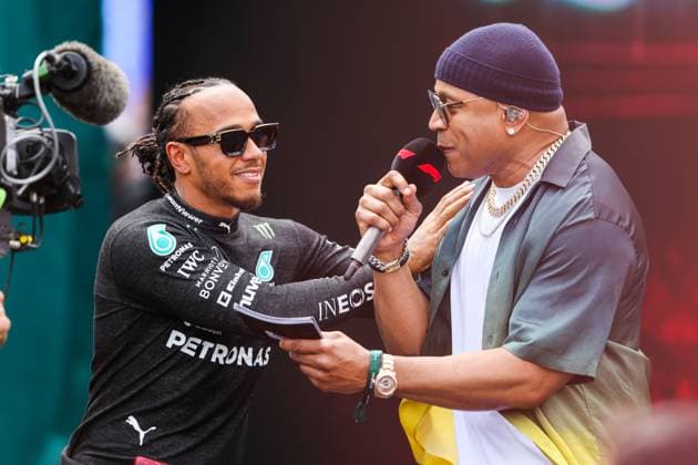 44 Lewis Hamilton (GBR, Mercedes-AMG Petronas F1 Team), James Todd Smith aka. LL Cool J, F1 Grand Prix of Miami at Miami International Autodrome on May 7, 2023 in Miami, United States of America. (Photo by HOCH ZWEI) Miami United States of America
