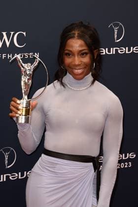 Sport Themen der Woche KW19 Sport Bilder des Tages Shelly Ann Fraser - trophee : Laureus World Sports Awards - Paris - 08 05 2023 FedericoPestellini Panoramic 