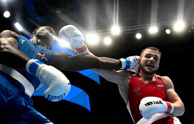 Sport Themen der Woche KW19 Sport Bilder des Tages Uzbekistan Boxing World Championships 8428613 09.05.2023 Russia s Imam Khataev, right, and Dominican Republic s Cristian Pinales fight during their elite men s light heavy (75-80 kg) round of 16 bout at the IBA Men s World Boxing Championships, in Tashkent, Uzbekistan. Alexey Filippov Sputnik Tashkent Uzbekistan  Copyright: xAlexeyxFilippovx
