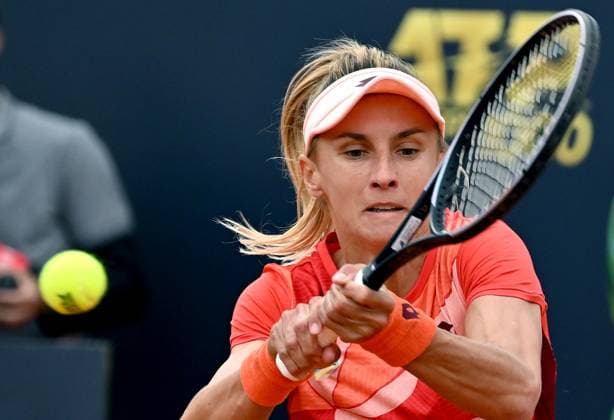 May 10, 2023, ROME: Lesia Tsurenko of Ukraine in action during her women s singles first round match against Elina Svitolina of Ukraine (not pictured) at the Italian Open tennis tournament in Rome, Italy, 10 May 2023. ANSA ETTORE FERRARI ROME - ZUMAa110 20230510_zaf_a110_056 Copyright: xEttorexFerrarix