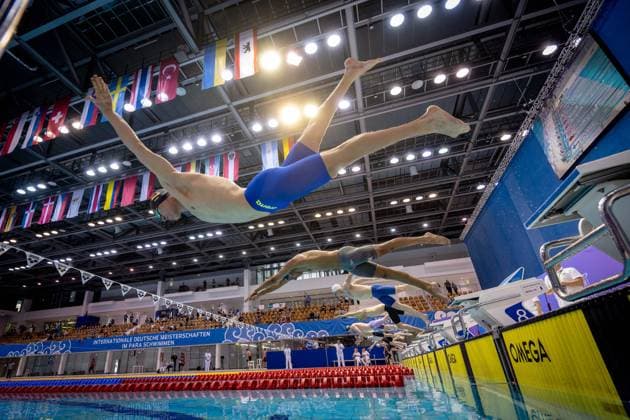 Schwimmen Berlin 11.05.2023 Paraschwimmen Para Schwimmen IDM 2023 Start Feature Justin Karps (GER)