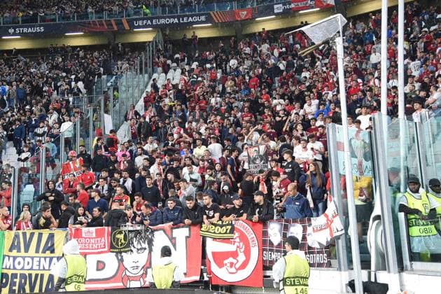 Photo Tano Pecoraro LaPresse May 11, 2023 - Turin, Italy Soccer Juventus vs Siviglia - UEFA Europa League 2022 2023 - Allianz Stadium In the photo: siviglia supporters  Copyright: xTanoxPecoraro LaPressex