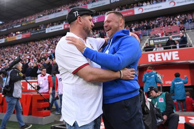 Sport Themen der Woche KW19 Sport Bilder des Tages Fußball 1. Bundesliga 32. Spieltag 1. FC Köln - Hertha BSC Berlin am 12.05.2023 im RheinEnergieStadion in Köln Steffen Baumgart ( Trainer Cheftrainer Köln ), links - Pal Dardai ( Trainer Cheftrainer Berlin ), rechts DFL regulations prohibit any use of photographs as image sequences and or quasi-video. *** Soccer 1 Bundesliga 32 Matchday 1 FC Köln Hertha BSC Berlin on 12 05 2023 at RheinEnergieStadion in Cologne Steffen Baumgart coach head coach Cologne , left Pal Dardai coach head coach Berlin , right DFL regulations prohibit any use of photographs as image sequences and or quasi video xHDx