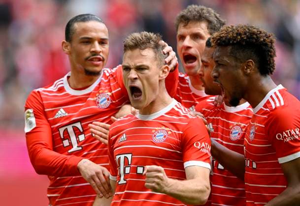 Sport Themen der Woche KW19 Sport Bilder des Tages TOR zum 2:0 Joshua Kimmich FC Bayern Muenchen FCB (06) Elfmeter, Strafstoss Torjubel mit Serge Gnabry FC Bayern Muenchen FCB (07) Leroy Sane FC Bayern Muenchen FCB (10) Thomas Mueller FC Bayern Muenchen FCB (25) Kingsley Coman FC Bayern Muenchen FCB (11) FC Bayern Muenchen FCB vs FC Schalke 04 S0413.05.2023 DFL REGULATIONS PROHIBIT ANY USE OF PHOTOGRAPHS AS IMAGE SEQUENCES AND OR QUASI-VIDEO FC Bayern Muenchen FCB vs FC Schalke 04 *** GOAL to 2 0 Joshua Kimmich FC Bayern Muenchen FCB 06 Penalty kick, penalty kick goal celebration with Serge Gnabry FC Bayern Muenchen FCB 07 Leroy Sane FC Bayern Muenchen FCB 10 Thomas Mueller FC Bayern Muenchen FCB 25 Kingsley Coman FC Bayern Muenchen FCB 11 FC Bayern Muenchen FCB vs FC Schalke 04 S0413 05 2023 DFL REGULATIONS PROHIBIT ANY USE OF PHOTOGRAPHS AS IMAGE SEQUENCES AND OR QUASI VIDEO FC Bayern Muenchen FCB vs FC Schalke 04