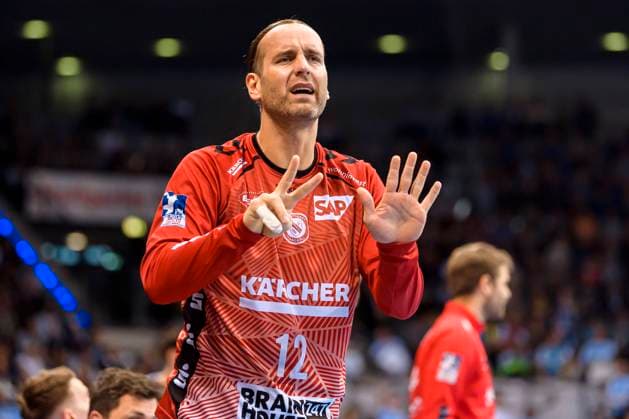 Sport Bilder des Tages Stuttgart, Deutschland 13. Mai 2023: HBL - 22 23 - TVB 1898 Stuttgart vs. THW Kiel Torhueter Silvio Heinevetter (Stuttgart) Stuttgart Porsche Arena Baden-Württemberg Deutschland