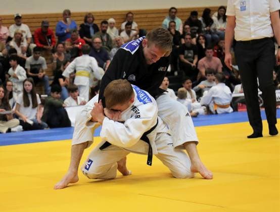 13.05.2023 Offenbach 1. Judo-Bundesliga 2023 1. JC Samurai Offenbach gegen TSV Abensberg Männer Tibo Volleman (Samurai ) gegen Patrick Weisser (Abensberg)