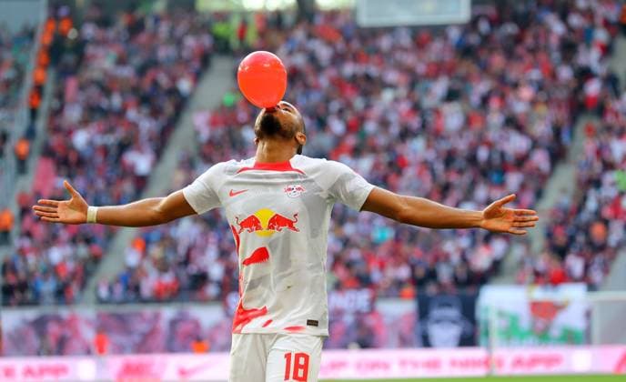 RB Leipzig - Bremen Bundesliga Leipzig,Ê14.05.2023, Red Bull Arena, Fussball, Bundesliga, Spieltag 32 , ÊRB LEIPZIG vs. SV WERDER BREMEN , RB Torjubel nach VAR aberkannten Treffer. Im Bild: Der vermeintliche Torschützen Christopher Nkunku (18, RB Leipzig) , Fotos: PICTURE POINT Roger Petzsche ,Ê Nur für journalistische Zwecke. Only for editorial use! DFL regulations prohibit any use of photographs as image sequences and or quasi-video. ,Ê Veröffentlichung ist honorarpflichtig, zzgl. MwSt. ,Ê , *** RB Leipzig Bremen Bundesliga Leipzig,Ê14 05 2023, Red Bull Arena, Football, Bundesliga, Matchday 32 , ÊRB LEIPZIG vs SV WERDER BREMEN , RB goal celebration after VAR disallowed goal In picture The alleged scorer Christopher Nkunku 18, RB Leipzig , Photos PICTURE POINT Roger Petzsche ,Ê Only for journalistic use Only for editorial use DFL regulations prohibit any use of photographs as image sequences and or quasi video ,Ê Publication is subject to a fee, plus,Ê , Picture Point