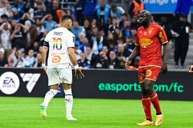 Attitude - Deception de Dimitri Payet ( 10 - Olympique Marseille ) - FOOTBALL : Marseille vs Angers - Ligue 1 - 14 05 2023 FedericoPestellini Panoramic 