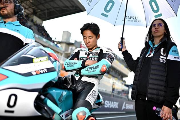 Sport Themen der Woche KW19 24 SUZUKI Tatsuiki (jpn), Leopard Racing, Honda NSF250RW, action during the 2023 Moto3 Shark Grand Prix de France on the Circuit Bugatti from May 12 to 14, in Le Mans, France - MOTO - MOTO 3 - FRENCH GRAND PRIX 2023 DPPI Panoramic  GP_LeMans_2023-Moto3_457