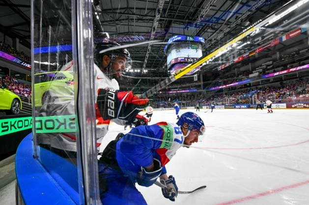 RIGA, LATVIA - MAY 15: Pierre-Olivier Joseph of Canada and Pavol Regenda of Slovakia fight along the boards during the 2023 IIHF Ice hockey, Eishockey World Championship, WM, Weltmeisterschaft Finland - Latvia game between Slovakia and Canada at Arena Riga on May 15, 2023 in Riga, Latvia. Riga Arena Riga Latvia Copyright: xJustPictures.ch AndreaxBrancax