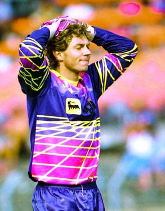 RECORD DATE NOT STATED Aus 2. BLA. Saison 1992 93 Hannover 96 - Chemnitzer FC 0:1 am 08.08.1992. Im Foto: FC TW Jens Schmidt *** From 2 BLA season 1992 93 Hannover 96 Chemnitzer FC 0 1 on 08 08 1992 In photo FC TW Jens Schmidt