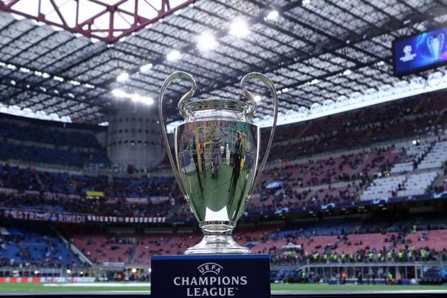 Fc Internazionale - Ac Milan The Champions League trophy is put on display before the Uefa Champions League semi-final second leg match between Fc Internazionale and Ac Milan at Stadio Giuseppe Meazza on May 16, 2023 in Milano Italy . Milano Stadio Giuseppe Meazza Italy Copyright: xMarcoxCanonierox