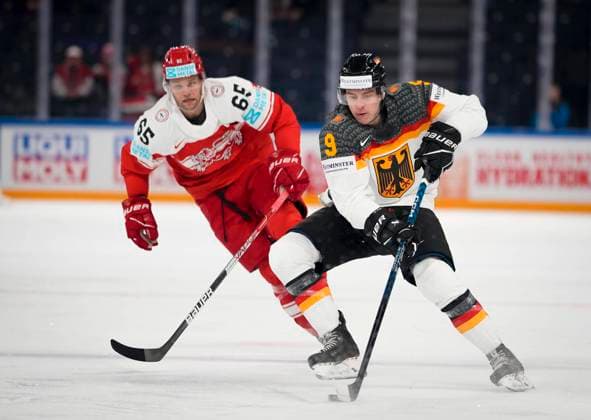 Sport Themen der Woche KW20 Leon Gawanke 9, GER and Christian Wejse 65, DEN during the 2023 IIHF Ice hockey, Eishockey World Championship, WM, Weltmeisterschaft Group A match between Denmark and Germany at the Nokia Arena on 18. May 2023 in Tampere, Finland. (Kalle Parkkinen Newspix24)  Copyright: xKallexParkkinenx np24182057403