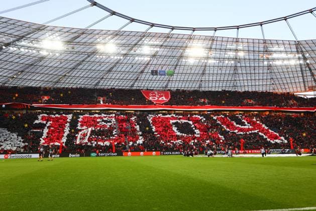 Leverkusen Fans (Bayer 04 Leverkusen) Bayer 04 Leverkusen vs. AS Roma, Fussball, Europaleague, Halbfinale, Rueckspiel, Spielzeit 2022 2023, 18.05.2023 Foto: kolbert-press Ant Palmer Leverkusen NRW Deutschland