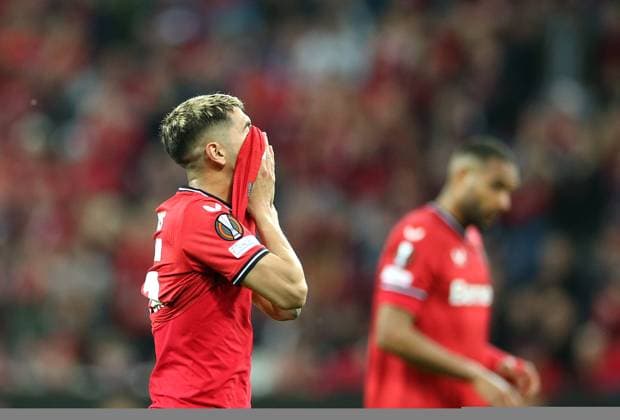 18.05.2023, Fussball UEFA Europa League 2022 2023, Halbfinale, Bayer 04 Leverkusen - AS Roma, in der BayArena Leverkusen Exequiel Palacios (Bayer Leverkusen) enttäuscht