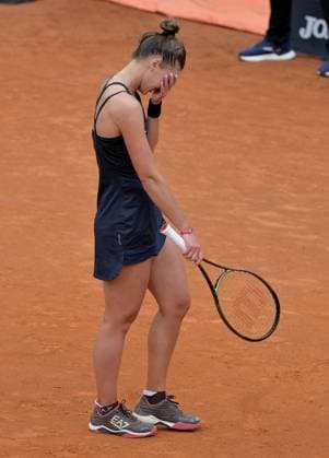 May 19, 2023, ROME: Veronika Kudermetova of Russia reacts during her women s singles semifinal match against Anhelina Kalinina of Ukraine (not pictured) at the Italian Open tennis tournament in Rome, Italy, 19 May 2023. ANSA ETTORE FERRARI Italian Open tennis tournament  - ZUMAa110 20230519_zaf_a110_039 Copyright: xEttorexFerrarix