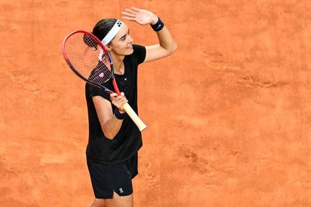 Anhelina Kalinina of Ukraine celebrates at the end of her match against Veronika Kudermetova of Russia at the Internazionali BNL d Italia tennis tournament at Foro Italico in Rome, Italy on May 19th, 2023. antoniettaxbaldassarre