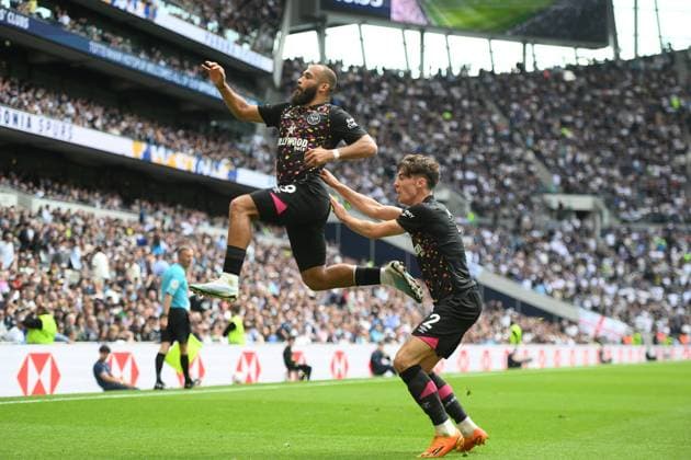 Sport Themen der Woche KW20 Sport Bilder des Tages Tottenham Hotspur v Brentford Premier League Brentford s Bryan Mbeumo celebrates scoring their first goal during the Premier League match at Tottenham Hotspur Stadium, London Content Not Available For UK Newspapers Copyright: xDanielxHamburyx FIL-18532-0067 UK Newspapers OUT
