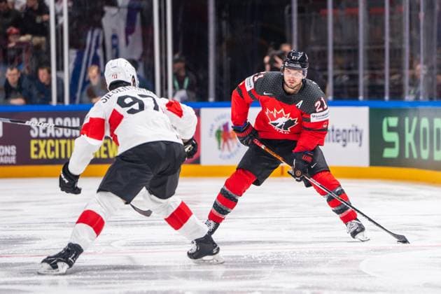 RIGA, LATVIA - MAY 20: Scott Laughton of Canada in action during the 2023 IIHF Ice hockey, Eishockey World Championship, WM, Weltmeisterschaft Finland - Latvia game between Canada Switzerland at Arena Riga on May 20, 2023 in Riga, Latvia. Riga Arena Riga Latvia Copyright: xJustPictures.ch JarixPestelaccix