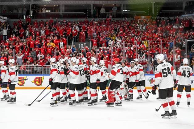 RIGA, LATVIA - MAY 20: Swiss players salute their fans during the 2023 IIHF Ice hockey, Eishockey World Championship, WM, Weltmeisterschaft Finland - Latvia game between Canada Switzerland at Arena Riga on May 20, 2023 in Riga, Latvia. Riga Arena Riga Latvia Copyright: xJustPictures.ch AndreaxBrancax