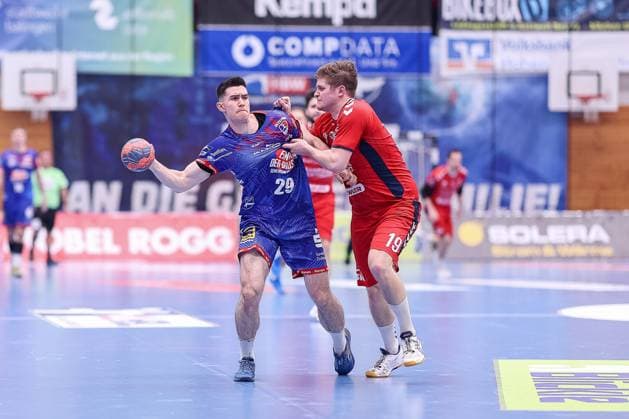 Moritz Strosack (HBW Balingen-Weilstetten, 29), Alexander Velz (SG BBM Bietigheim, 19)¨¨HBW Balingen-Weilstetten vs. SG BBM Bietigheim, Handball, 2. Bundesliga, 35.Spieltag, Spielzeit 2022 2023, 20.05.2023, ¨¨ HBW Balingen-Weilstetten vs. SG BBM Bietigheim, Handball, 2. Bundesliga, 35.Spieltag, Spielzeit 2022 2023, 20.05.2023 Balingen