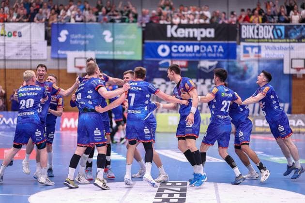 Jubel Torjubel HBW nach dem Spiel. Aufstieg in die 1. Bundesliga¨¨HBW Balingen-Weilstetten vs. SG BBM Bietigheim, Handball, 2. Bundesliga, 35.Spieltag, Spielzeit 2022 2023, 20.05.2023, ¨¨ HBW Balingen-Weilstetten vs. SG BBM Bietigheim, Handball, 2. Bundesliga, 35.Spieltag, Spielzeit 2022 2023, 20.05.2023 Balingen