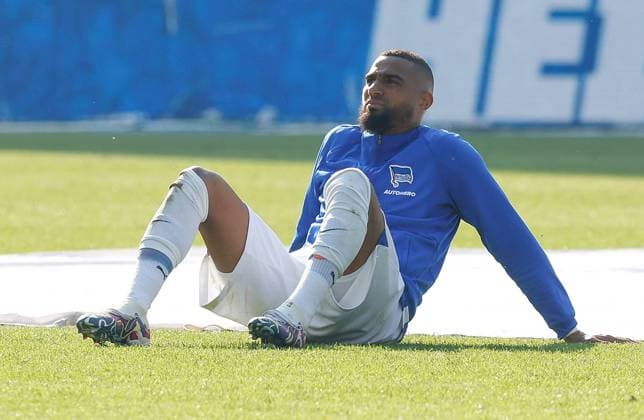 Sport Themen der Woche KW20 Sport Bilder des Tages Berlin, 20.05.2023 - Olympiastadion - Fußball - Bundesliga, 33.Spieltag Hertha BSC vs VfL Bochum 1.1 ein enttaeuschter Kevin Prince-Boateng DFL-Regulations Rohibitany AS Imago OR Quasi-Wite *** Berlin, 20 05 2023 Olympiastadion Football Bundesliga, 33 match day Hertha BSC vs VfL Bochum 1 1 a disappointed Kevin Prince Boateng DFL Regulations Rohibitany AS Imago OR Quasi Wite