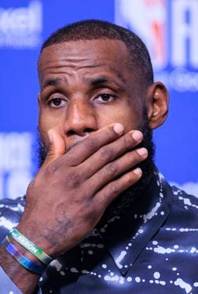 Sport Themen der Woche KW20 Sport Bilder des Tages May 20, 2023, Los Angeles, California, USA: LeBron James 6 of the Los Angeles Lakers during a press conference, PK, Pressekonferenz after losing Game 3 of the Western Conference Finals 2023 NBA, Basketball Herren, USA Playoffs game against the Denver Nuggets on Saturday May 20, 2023 at Crypto.com Arena in Los Angeles, California. Lakers lose to Nuggets, 119-108. PI Los Angeles USA - ZUMAp124 20230520_zaa_p124_019 Copyright: xJAVIERxROJASx