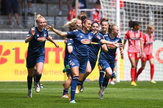 Fussball FLYERALARM Frauen-Bundesliga 21. Spieltag - 22 23 - SC Freiburg vs. 1. FC Koeln - 21-05-2023 Torjubel zum 1:0 fuer den 1. FC Koeln durch Genessee Puntigam (1. FC Koeln 13). Fussball FLYERALARM Frauen-Bundesliga: SC Freiburg vs. 1. FC Koeln am Sonntag, den 21. Mai 2023 im Dreisamstadion in Freiburg im Breisgau DFL REGULATIONS PROHIBIT ANY USE OF PHOTOGRAPHS AS IMAGE SEQUENCES AND OR QUASI-VIDEO. Copyright: xBEAUTIFULxSPORTS GerdxGruendlx