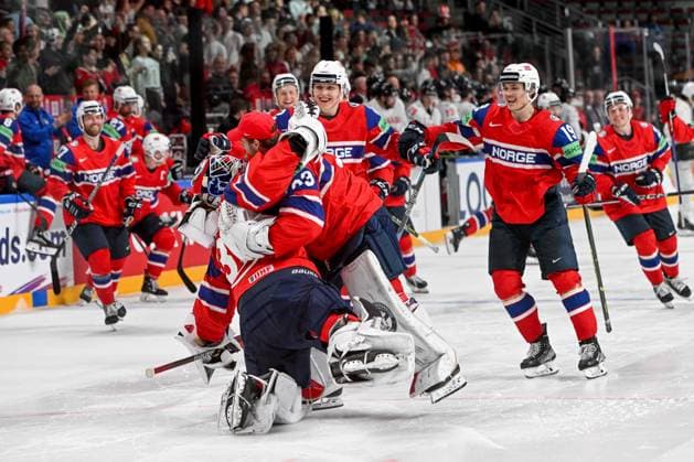 Sport Bilder des Tages RIGA, LATVIA - MAY 22: goalkeeper Jonas Arntzen of Norway celebrate the victory during the 2023 IIHF Ice hockey, Eishockey World Championship, WM, Weltmeisterschaft Finland - Latvia game between Canada and Norway at Arena Riga on May 22, 2023 in Riga, Latvia. Riga Arena Riga Latvia Copyright: xJustPictures.ch AndreaxBrancax