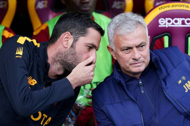 AS Roma v US Salernitana - Serie A Jose Mourinho of AS Roma talks with is coach assistant Salvatore Foti during the Serie A match between AS Roma and US Salernitana at Stadio Olimpico, Rome, Italy on 22 May 2023. Rome Rome Italy  Copyright: xGiuseppexMaffiax originalFilename:maffia-asromavu230522_npBYb.jpg