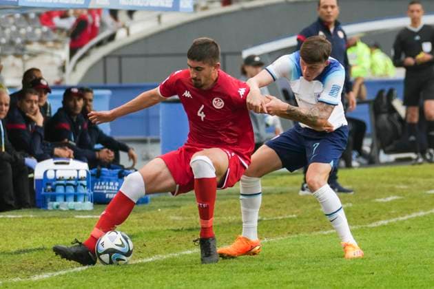May 22, 2023, La Plata, Buenos Aires, Argentina: Sports. El Abed Karim from Tunisia (right) and Devine Alfie from England (right) during the FIFA U-20 World Cup Argentina 2023 match between England and Tunisia at Stadium Unico Diego Armando Maradona in La Plata, Buenos Aires, Argentina, on May 22, 2023 La Plata Argentina - ZUMAf135 0257395566st Copyright: xJulietaxFerrariox