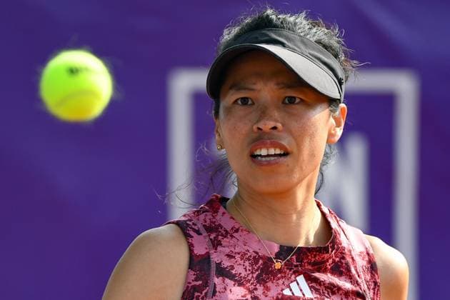 Tennis : Internationaux de Strasbourg 2023 - France -Double Su wei Hseih - Taipei- Xinyu Wang - Chine Tennis : Internationaux de Strasbourg 2023 - France - 23 05 23 ChrysleneCaillaud Panoramic 