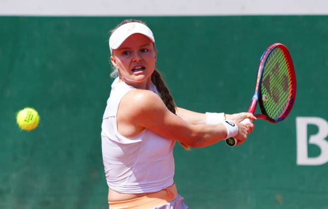 Mandatory Credit: Photo by Javier Garcia Shutterstock (13924795bi) Harriet Dart in second round qualifying action French Open Tennis, Wednesday Qualifying and Previews, Roland Garros, Paris, France - 24 May 2023 French Open Tennis, Wednesday Qualifying and Previews, Roland Garros, Paris, France - 24 May 2023  Copyright: xJavierxGarcia Shutterstockx 13924795bi