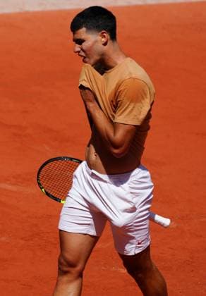 Mandatory Credit: Photo by Javier Garcia Shutterstock (13924802a) Carlos Alcaraz practices on Philippe Chartier Court for the first time in the 2023 tournament French Open Tennis, Wednesday Qualifying and Previews, Roland Garros, Paris, France - 25 May 2023 French Open Tennis, Wednesday Qualifying and Previews, Roland Garros, Paris, France - 25 May 2023  Copyright: xJavierxGarcia Shutterstockx 13924802a