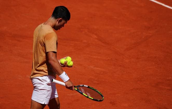 Mandatory Credit: Photo by Javier Garcia Shutterstock (13924802l) Carlos Alcaraz practices on Philippe Chartier Court for the first time in the 2023 tournament French Open Tennis, Wednesday Qualifying and Previews, Roland Garros, Paris, France - 25 May 2023 French Open Tennis, Wednesday Qualifying and Previews, Roland Garros, Paris, France - 25 May 2023  Copyright: xJavierxGarcia Shutterstockx 13924802l