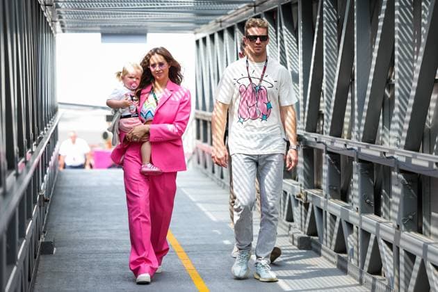 Sport Bilder des Tages 27 Nico Hulkenberg (DEU, MoneyGram Haas F1 Team) with his girlfriend Egle Ruskyte and daughter Noemi Sky, F1 Grand Prix of Monaco at Circuit de Monaco on May 25, 2023 in Monte-Carlo, Monaco. (Photo by HOCH ZWEI) Monte-Carlo Monaco