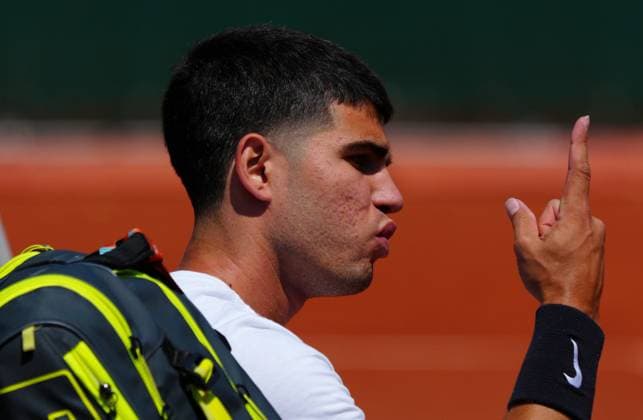 Mandatory Credit: Photo by Javier Garcia Shutterstock (13925663ay) Carlos Alcaraz practices French Open Tennis, Friday Qualifying and Previews, Roland Garros, Paris, France - 26 May 2023 French Open Tennis, Friday Qualifying and Previews, Roland Garros, Paris, France - 26 May 2023  Copyright: xJavierxGarcia Shutterstockx 13925663ay