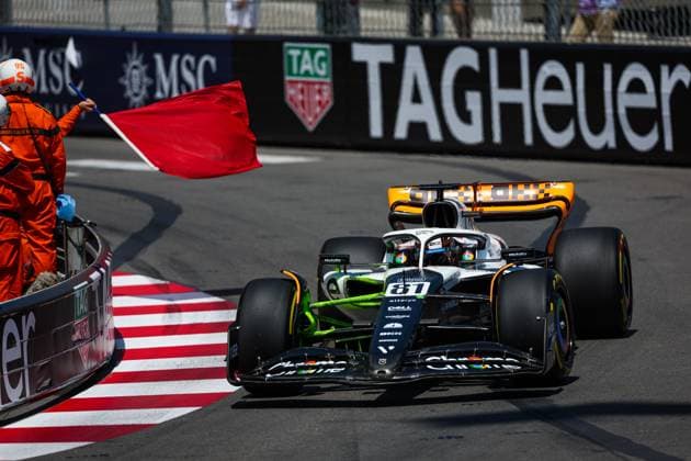 81 PIASTRI Oscar (aus), McLaren F1 Team MCL60, action during the Formula 1 Grand Prix de Monaco 2023, 6th round of the 2023 Formula One World Championship, WM, Weltmeisterschaft from May 26 to 28, 2023 on the Circuit de Monaco, in Monaco - F1 - MONACO GRAND PRIX 2023 DPPI Panoramic  20230526_GOOD0459