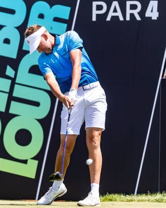 May 26, 2023, Potomac Falls, Virginia, USA: IAN POULTER tees off on the fourth hole during the first round of the LIV Golf DC event at Trump National Golf Club. Potomac Falls USA - ZUMAb237 20230526_znp_b237_013 Copyright: xRobertxBlakleyx