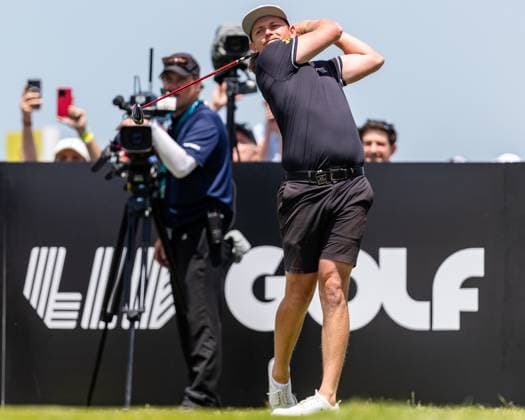 May 26, 2023, Potomac Falls, Virginia, USA: CAM SMITH tees off on the first hole during the first round of the LIV Golf DC event at Trump National Golf Club. Potomac Falls USA - ZUMAb237 20230526_znp_b237_024 Copyright: xRobertxBlakleyx