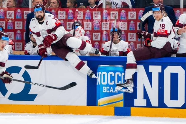 RIGA, LATVIA - MAY 27: Kaspars Daugavins of Latvia (L) and Rodrigo Abols of Latvia (R) ready for their shift during the 2023 IIHF Ice hockey, Eishockey World Championship, WM, Weltmeisterschaft Finland - Latvia game between Canada and Latvia at Nokia Arena on May 27, 2023 in Tampere, Finland. Tampere Finland Copyright: xJustPictures.ch JarixPestelaccix